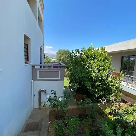 Apartment Nickolas Tiny Souda-chania *