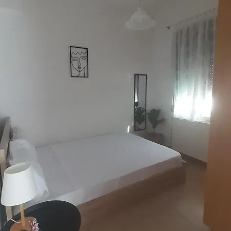 Nickolas Tiny Souda-chania * La Canée